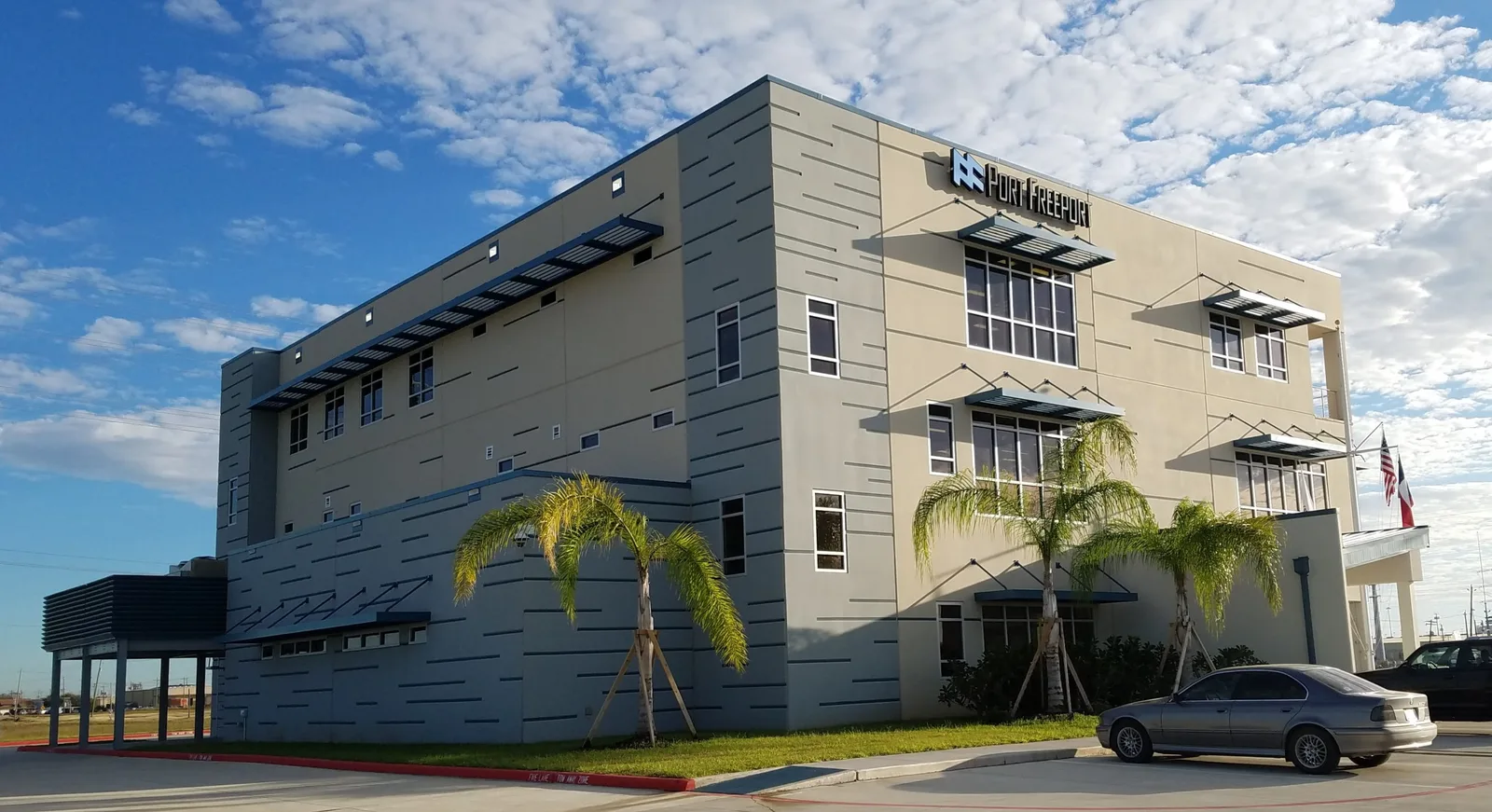 Port Freeport Administration Building — view 3